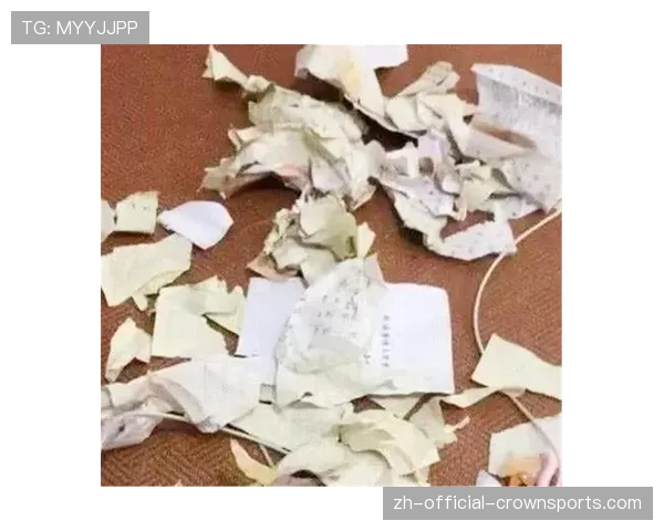 姆伯莫姐姐揭露小时候惩罚弟弟的独特方式竟是禁止踢足球